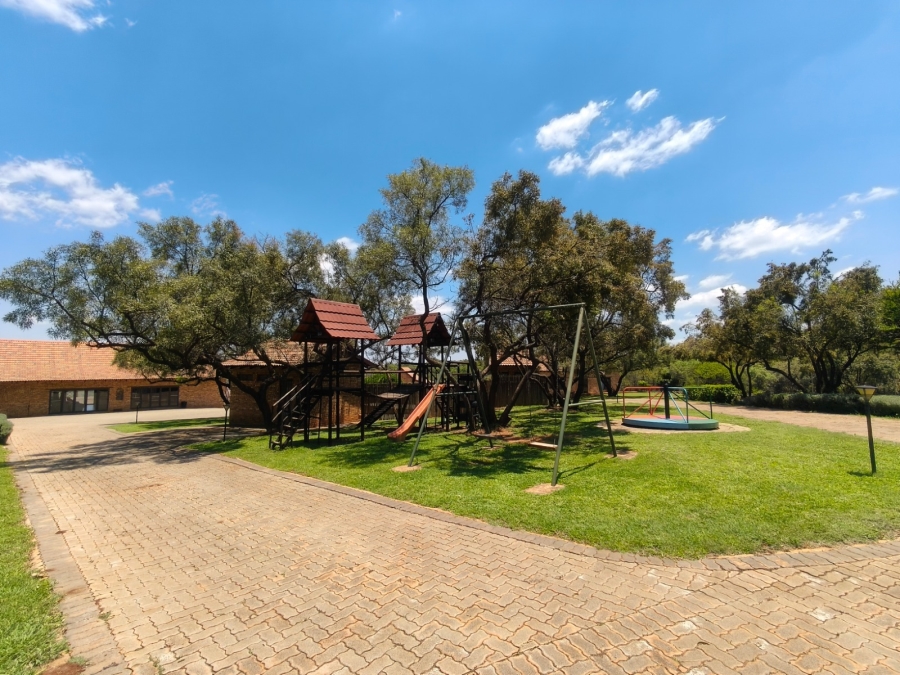 4 Bedroom Property for Sale in Swartruggens North West